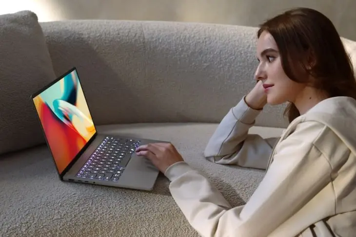 Asus Zenbook A14: Laptop Copilot+ Paling Ringan dengan Performa AI dan Baterai Tahan Seharian